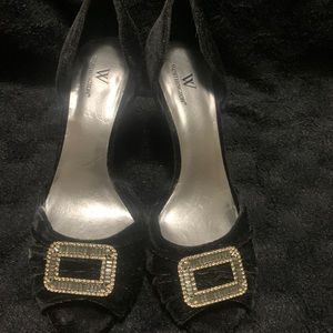 Women black heels